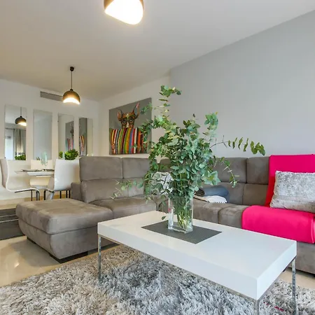 2-bed In Capanes Del Golf Apartment *